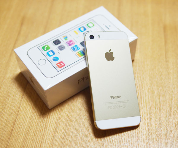 iPhone 5s ゴールド