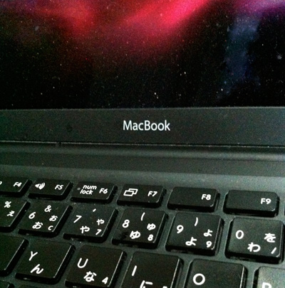 yucovinのMacBook黒